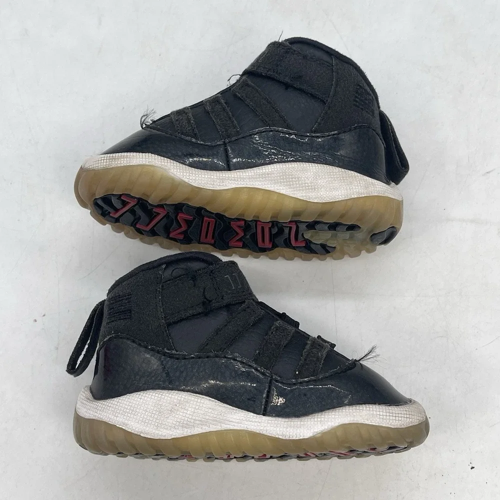 Nike Air Jordan XI Shoes Baby 4c 11 72-10 2015 Black White Retro 378040-002